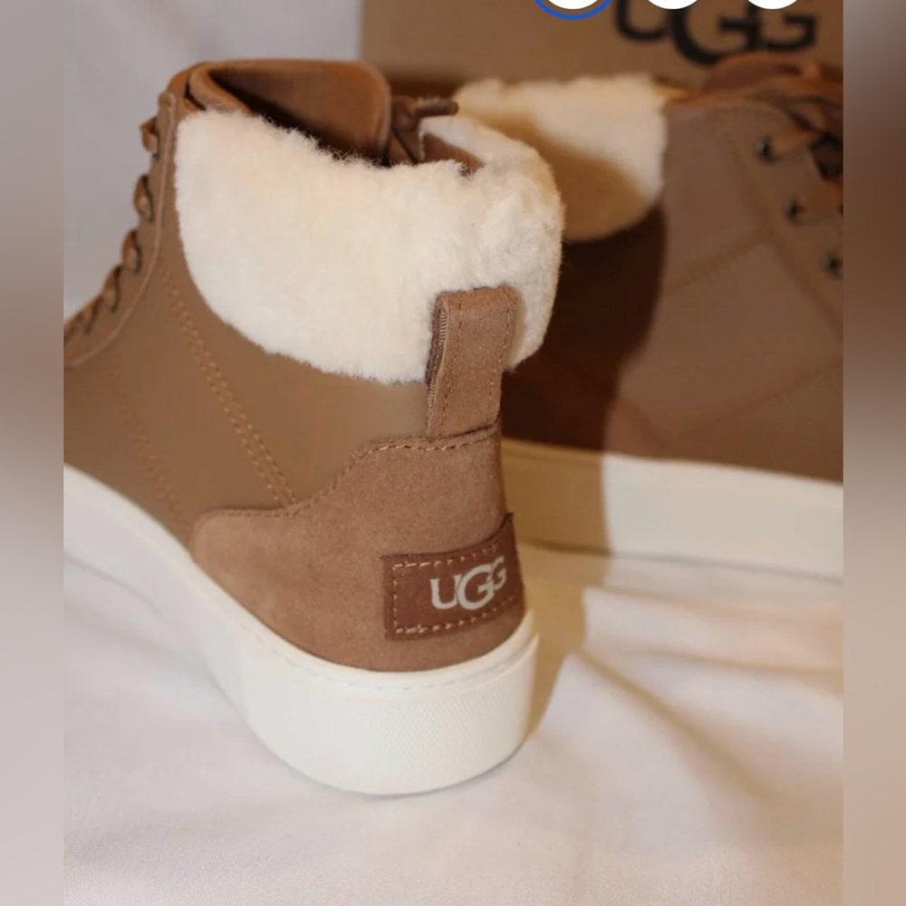 Ladies Ugg Zilo High - Picture 4 of 6
